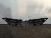Recambio de rejilla delantera para nissan murano i (z50) 3.5 4x4 referencia OEM IAM 62310CA000 62310CA000 