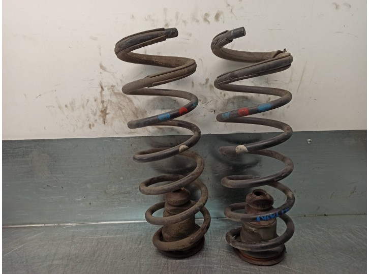 Recambio de muelle amortiguacion para peugeot 5008 active referencia OEM IAM 5102EH  