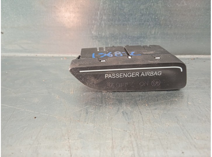 Recambio de modulo electronico para ford transit courier ambiente referencia OEM IAM AV1T14B418  5 PINES