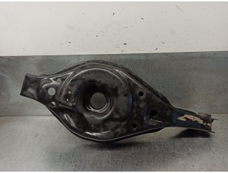 Recambio de brazo suspension inferior trasero derecho para nissan altima referencia OEM IAM 551B03Z000  