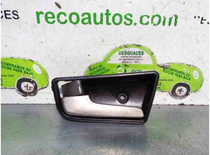 Recambio de maneta interior delantera izquierda para tata safari 3.0 referencia OEM IAM   