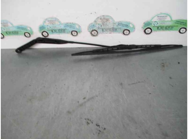 Recambio de brazo limpia delantero derecho para opel vectra a 2.0 16v cat (x 20 xev / l34) referencia OEM IAM 
