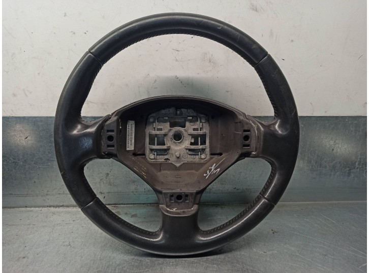 Recambio de volante para peugeot 5008 active referencia OEM IAM 96866138ZE 61886118E TRW
