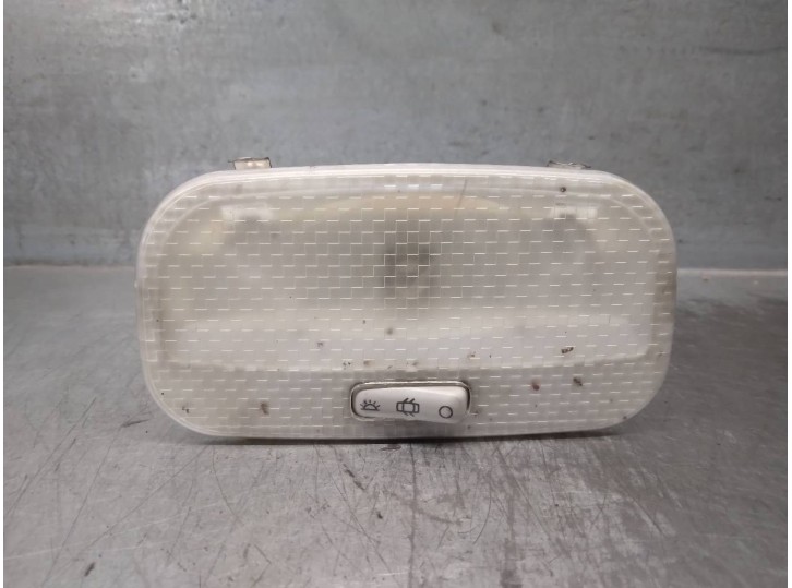 Recambio de luz interior para citroën c3 ii 1.4 referencia OEM IAM 9652262180  