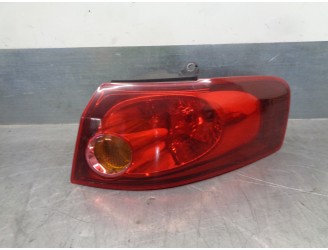 Recambio de piloto trasero derecho para fiat croma (194) 1.9 jtd 16v cat referencia OEM IAM 51727249 DE ALETA 5 PUERTAS