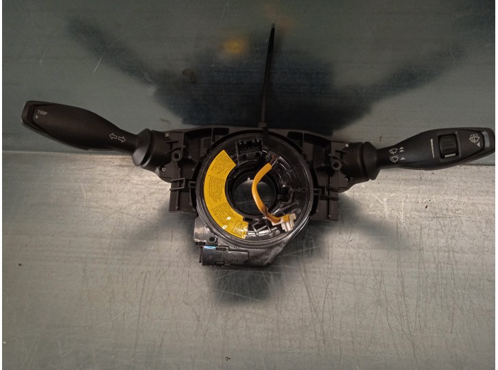 Recambio de mando luces para ford transit courier ambiente referencia OEM IAM 8A6T13N064BH 8A6T13335BC CG3V640319