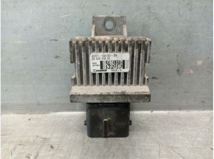 Recambio de caja precalentamiento para peugeot 3008 i monospace (0u_) 2.0 hdi hybrid4 (0urhca) referencia OEM IAM 9663824880 