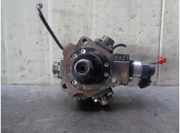 Recambio de bomba inyeccion para hyundai matrix (fc) 1.5 crdi cat referencia OEM IAM 331002A410 0445010124 BOSCH