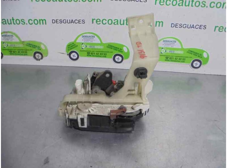 Recambio de cerradura puerta trasera derecha para dodge caliber 1.8 16v cat referencia OEM IAM 04589414AA 4 PINES 5 PUERTAS
