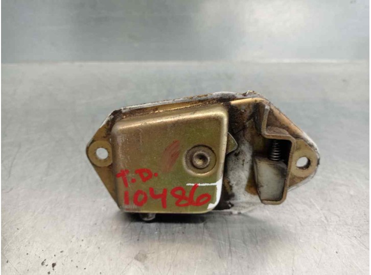 Recambio de cerradura puerta trasera derecha para renault 12 ts conf 847-99 referencia OEM IAM 4 PUERTAS