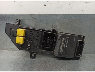 Recambio de caja reles / fusibles para saab 9-3 berlina 1.9 tid cat referencia OEM IAM 12778377 356967 TEMIC