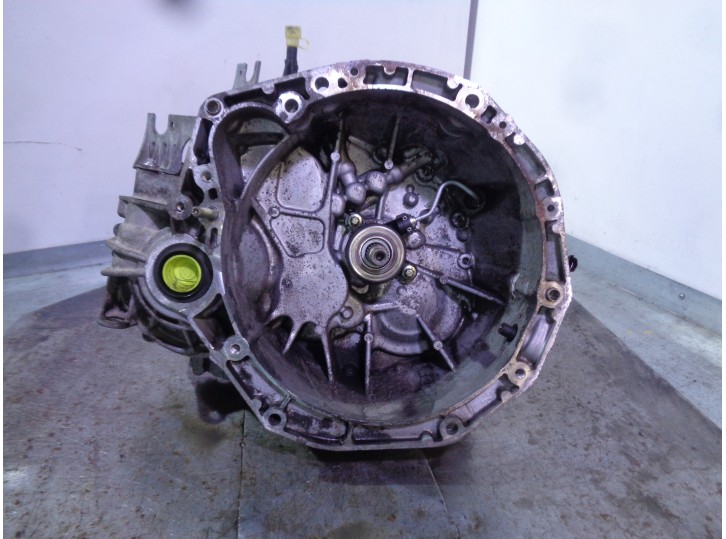 Recambio de caja cambios para renault megane ii coupe/cabrio 2.0 referencia OEM IAM ND0014 7701717856 A009007