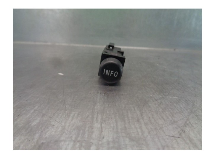 Recambio de interruptor para mitsubishi asx (ga0w) challenge 2wd referencia OEM IAM 8602A029  