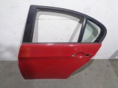 Recambio de puerta trasera izquierda para bmw serie 3 berlina (e90) 2.0 turbodiesel cat referencia OEM IAM 41007203647 ROJA 4 PU