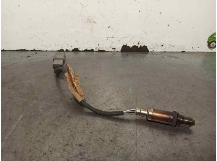 Replacement lambda sensor for Nissan Primera Sedan (P11) 1.8 16V CAT OEM IAM reference LSH24 0258005213 BOSCH