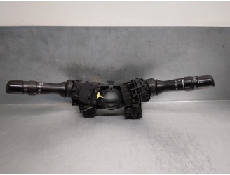 Recambio de mando luces para toyota verso 2.0 d-4d cat referencia OEM IAM 0520017F421 