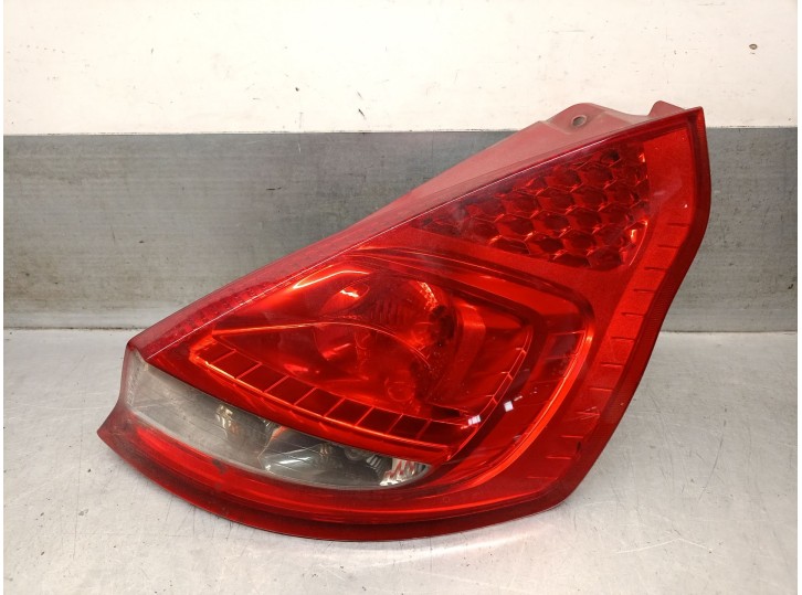 Replacement rear right light for Ford Fiesta VI (CB1, CCN) 1.6 TDCi OEM IAM reference 8A6113404A 1709552 