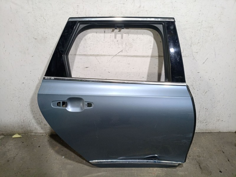 Recambio de puerta trasera derecha para volvo v90 ii station wagon (235) d5 awd referencia OEM IAM 32133528 32133528 