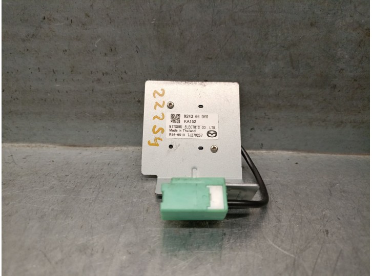Recambio de antena para mazda mx-5 iv (nd__) 2.0 (nd2e) referencia OEM IAM N24366DY0 KA152