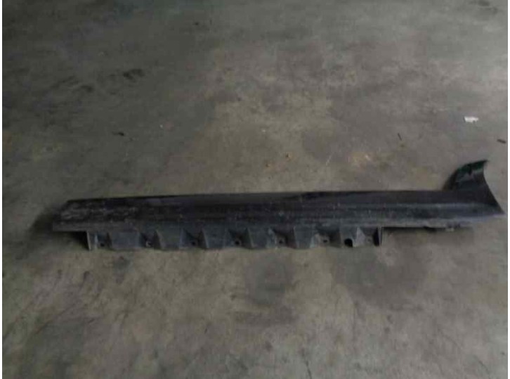 Recambio de spoiler talonera lateral izquierda para bmw x3 (e83) 3.0 turbodiesel referencia OEM IAM 51773330865 