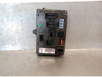 Recambio de caja reles / fusibles para peugeot 407 (6d_) 2.0 hdi 135 (6drhrh, 6drhre, 6drhrg, 6drhrj) referencia OEM IAM 9656148