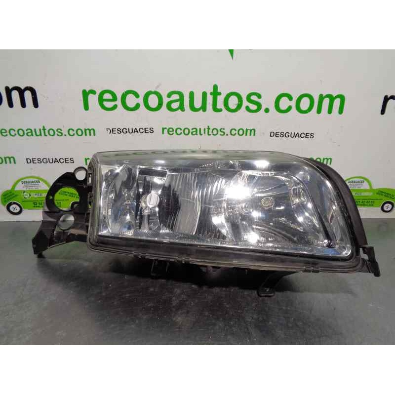 Recambio de faro derecho para volvo s80 berlina 2.4 cat referencia OEM IAM 8620471 89004439 4 PUERTAS