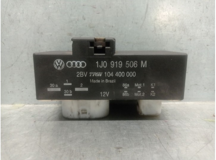 Recambio de caja precalentamiento para seat ibiza (6l1) 1.9 tdi referencia OEM IAM 1J0919506M 898967000 104400000 TRW