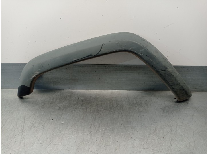 Recambio de aletin trasero derecho para jeep cherokee (j) 2.5 turbodiesel referencia OEM IAM 5FW76DX9AA 5FW76DX9AA 3 PUERTAS