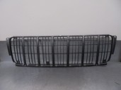 Recambio de rejilla delantera para jeep cherokee (j) 2.5 turbodiesel referencia OEM IAM 5FT35DX9  