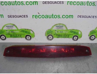 Replacement central brake light for Ford Focus saloon (CAP) 1.6 TDCi CAT OEM IAM reference 4M5113A613A 