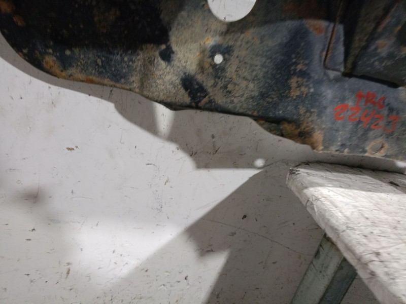 Recambio de refuerzo paragolpes trasero para santana 300/350 1.6 hdi 4x4 referencia OEM IAM   
