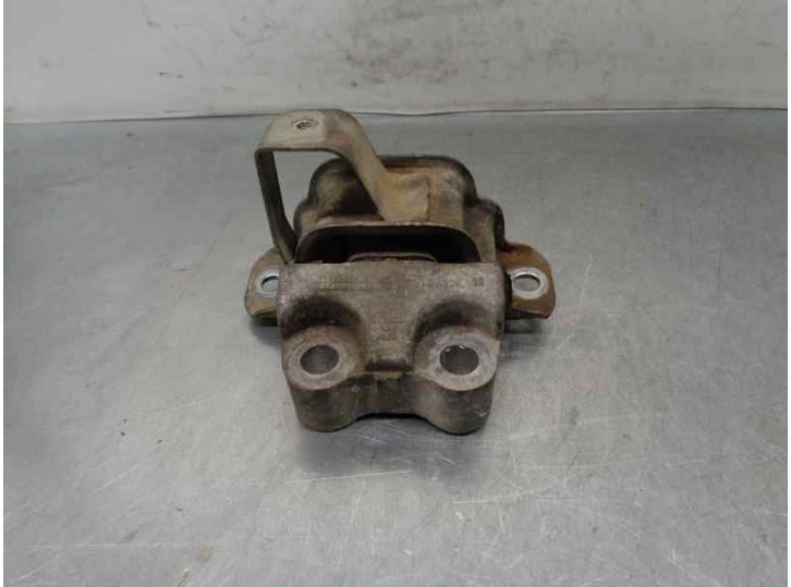 Recambio de soporte cambio para opel combo d 1.3 16v cdti referencia OEM IAM 684344 