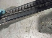 Replacement front right wiper arm for Audi A4 Avant (B5) 1.9 TDi OEM IAM reference 8D1955408D 