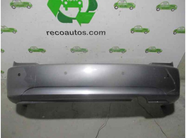 Recambio de paragolpes trasero para kia carens 1.8 cat referencia OEM IAM K2C05022002 GRIS OSCURO 5 PUERTAS