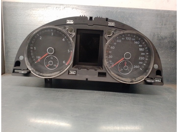 Recambio de cuadro instrumentos para volkswagen passat variant (365) 2.0 tdi referencia OEM IAM 3AA920870A A2C53396324 VDO