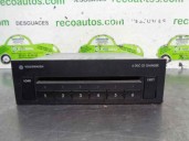 Replacement audio system / CD radio for Volkswagen Phaeton (3D2/3D8) 3.2 V6 24V OEM IAM reference 3D0035110 
