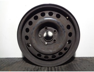 Recambio de llanta para opel combo (corsa c) cargo referencia OEM IAM 9127106 R156J15H2ET49 HIERRO