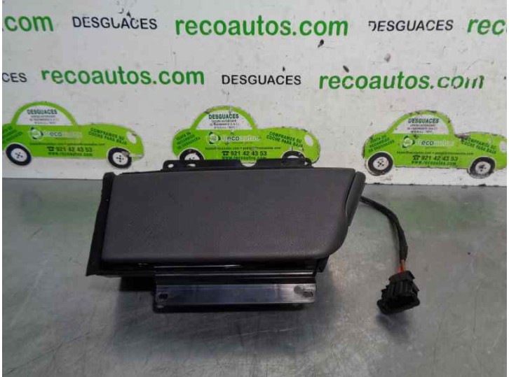 Recambio de cenicero para volkswagen phaeton (3d2/3d8) 3.2 v6 24v referencia OEM IAM 3D4857405AB 