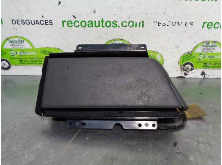 Recambio de cenicero para volkswagen phaeton (3d2/3d8) 3.2 v6 24v referencia OEM IAM 3D4857406AB 3D4857406AC 