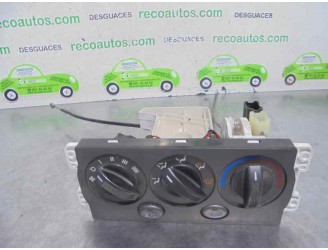 Replacement heating / air conditioning control for Kia Carens 1.8 CAT OEM IAM reference 