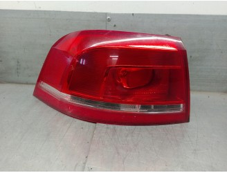 Recambio de piloto trasero izquierdo para volkswagen passat variant (365) 2.0 tdi referencia OEM IAM 3AF945095A PORTON 5 PUERTAS