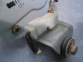 Recambio de motor limpia trasero para kia carens 1.8 cat referencia OEM IAM 0K2FB67450A  