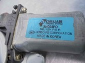 Recambio de elevalunas delantero derecho para kia carens 1.8 cat referencia OEM IAM XH004P0 2 PINES 5 PUERTAS