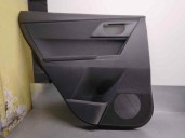 Recambio de guarnecido puerta trasera izquierda para toyota auris 1.2 16v turbo cat referencia OEM IAM 6773602240 5 PUERTAS