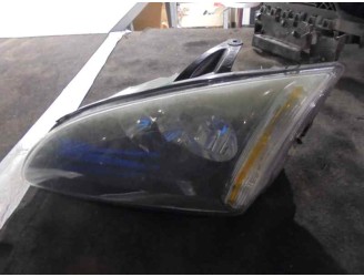 Recambio de faro izquierdo para ford focus berlina (cap) 1.8 tdci turbodiesel cat referencia OEM IAM 4M5113W030AD  