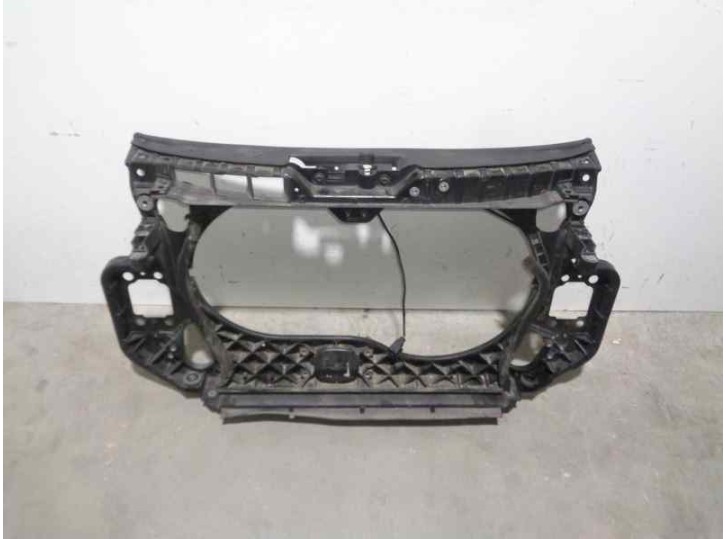 Recambio de panel frontal para audi a6 berlina (4f2) 2.4 v6 24v cat (bdw) referencia OEM IAM 4F0805594D DE FIBRA CON CERRADURA 