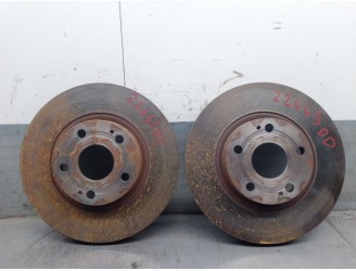 Recambio de disco freno delantero para toyota corolla verso (r1) 2.2 turbodiesel cat referencia OEM IAM 435120F010 435120F010 