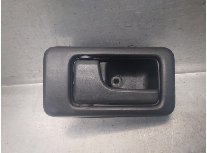 Recambio de maneta interior trasera izquierda para opel monterey 3.1 turbodiesel referencia OEM IAM 136663  5 PUERTAS