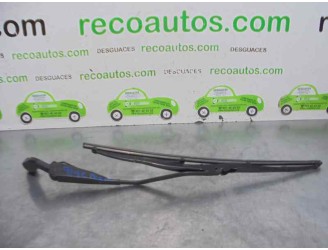 Recambio de brazo limpia trasero para kia carens 1.8 cat referencia OEM IAM 0K2C067330  