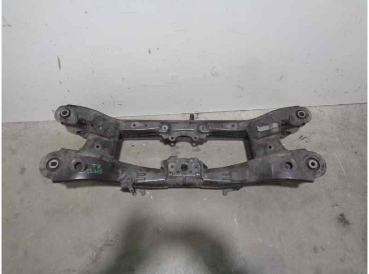 Recambio de puente trasero para toyota avensis cross sport (t27) advance referencia OEM IAM 5120605090 SOLO PUENTE 